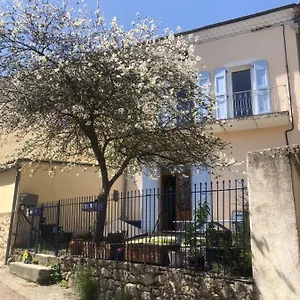 Des Nals Hébergement de vacances Montmaur-en-Diois